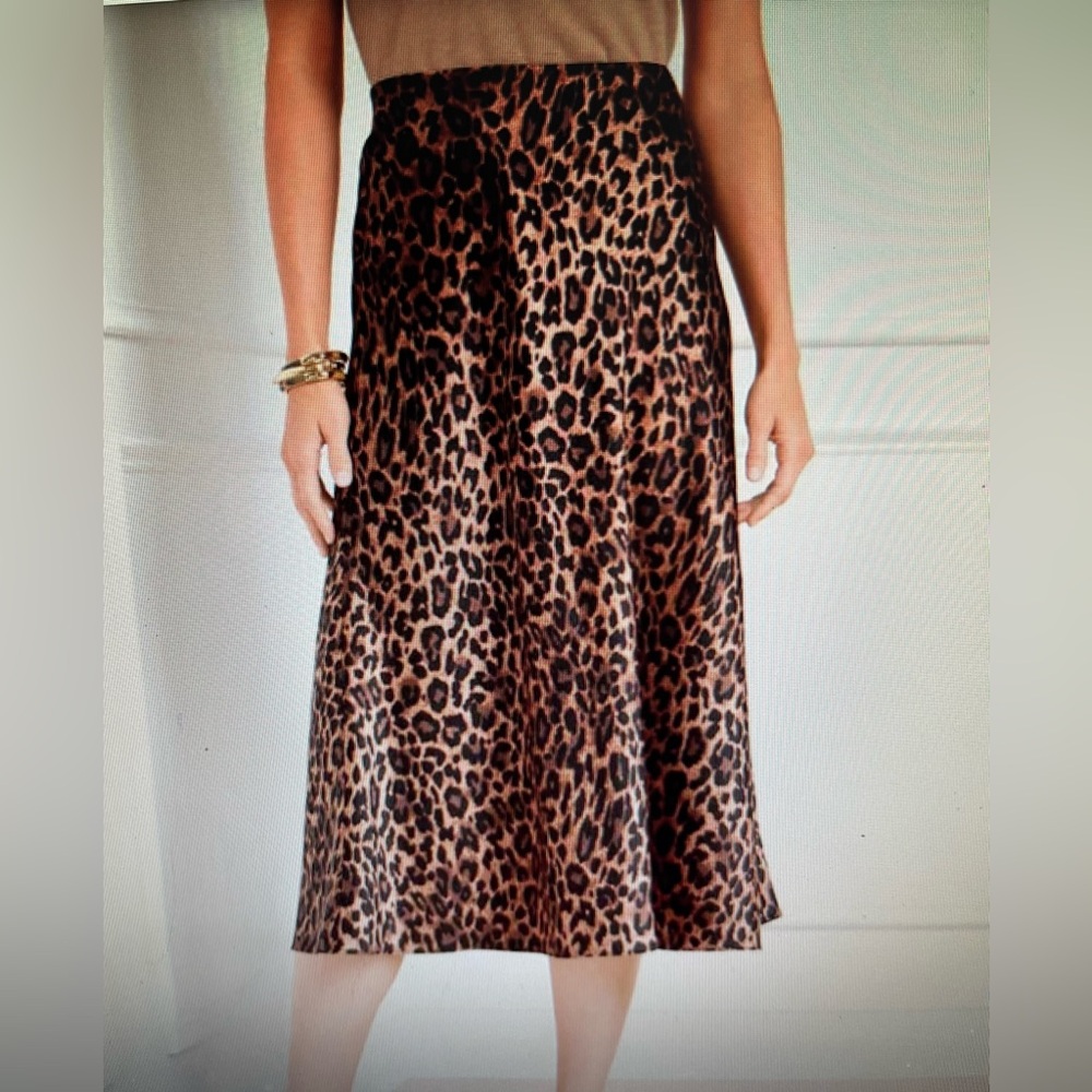 TALBOTS LEOPARD PRINT SATIN MIDI SKIRT SIZE 6 NWT!